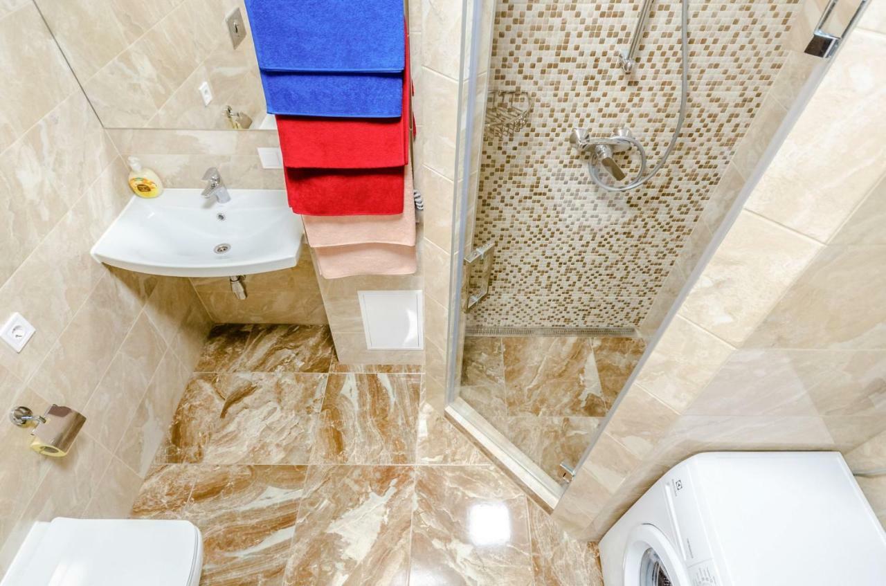 Artal Apartment On Obolonsky Avenue 16A Kiew Exterior foto